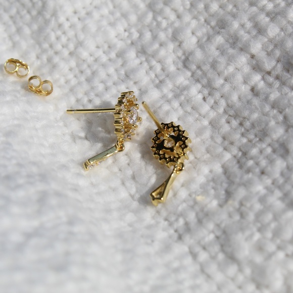 Sterling Silver Gold Oval Tassel Stud Earrings - Picture 9 of 11